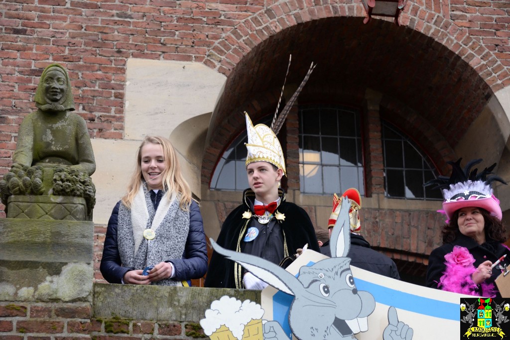 ../Images/Sleuteloverdracht gemeentehuis 2017 001.jpg